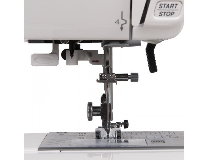 Компьютерная швейная машина Janome 4120 QDC