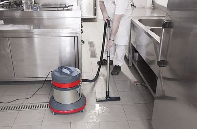 Пылесос для сухой и влажной уборки GREEN 503-BM