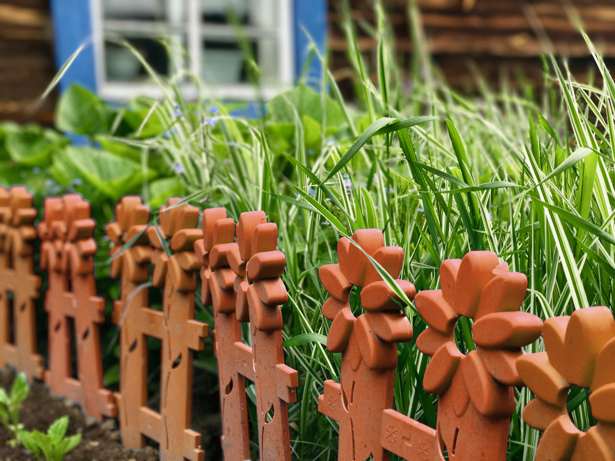 Заборчик декоративный "Ромашка" L-130см, 5 секций 41x26см