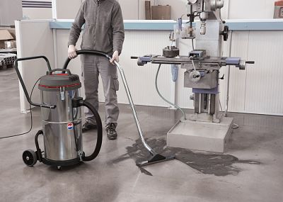 Пылесос для сухой и влажной уборки GREEN 440