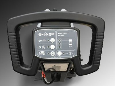 Поломоечная машина LAVOR Professional Dart 36 B с встроенным З/У LAVOR Pro 12V (разные комплектации)