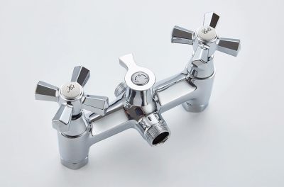 СМЕСИТЕЛЬ ДЛЯ ВАННЫ LEDEME L2590