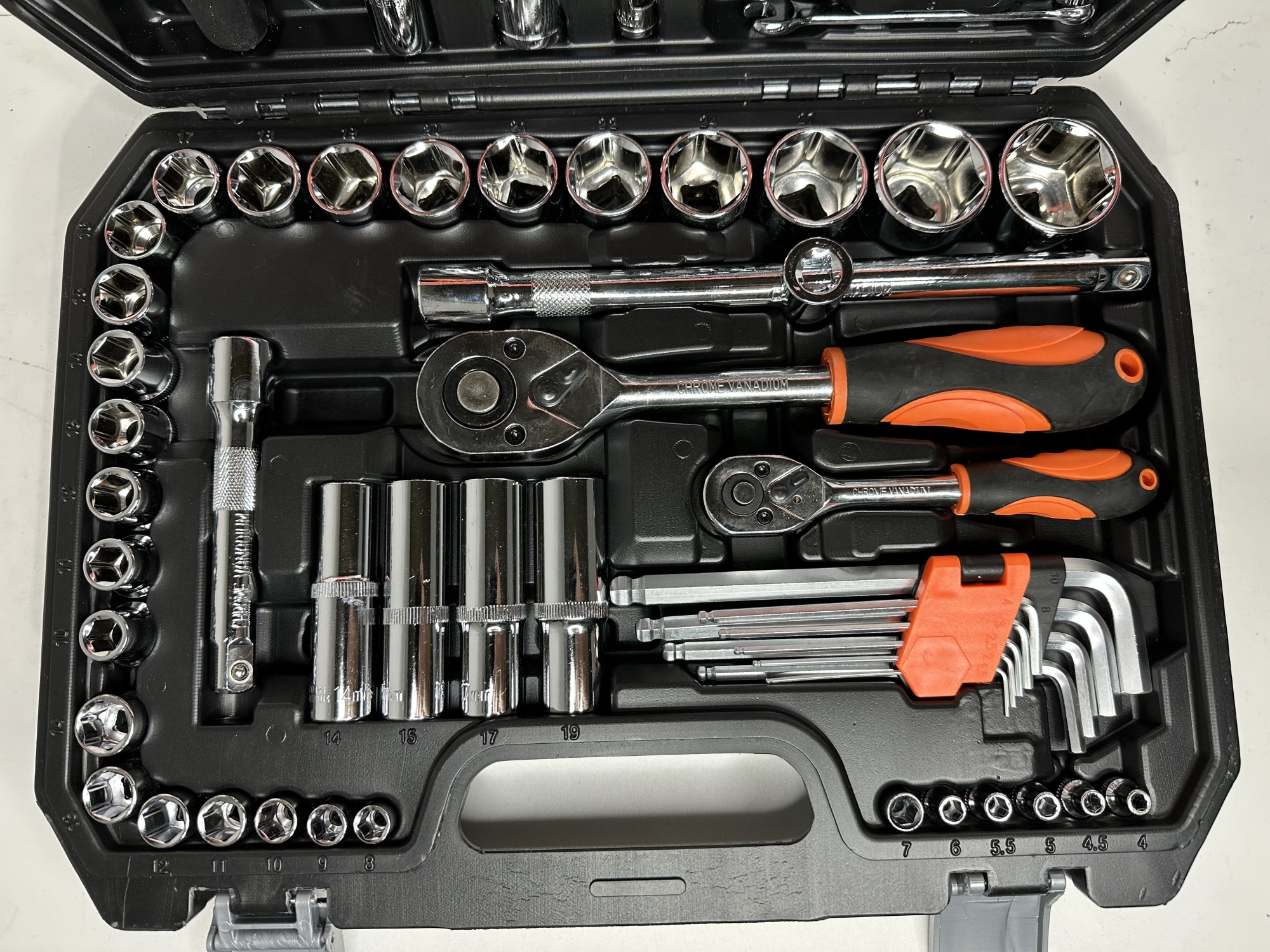 Набор инструментов 69 предметов