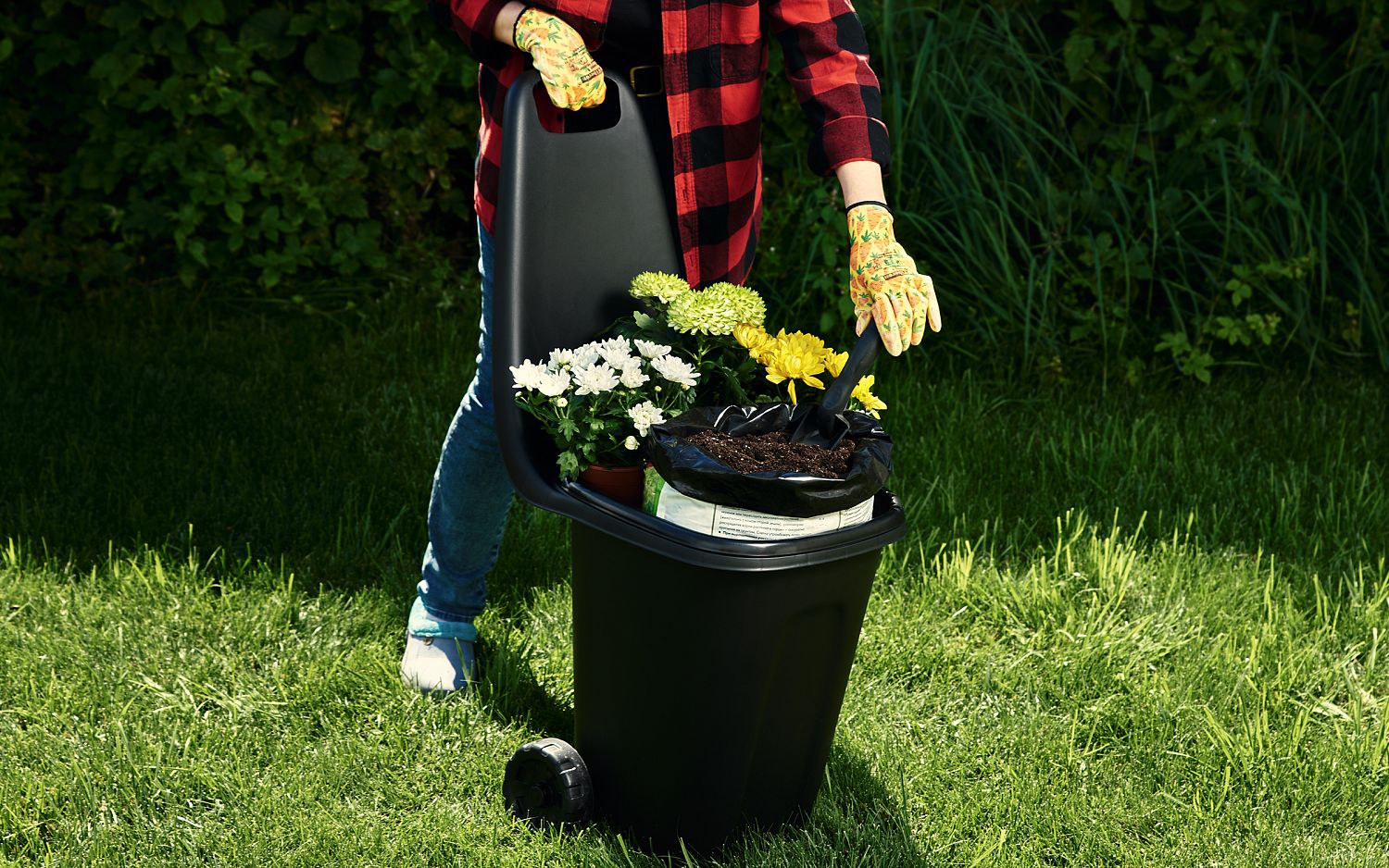 Тележка садовая 38л (57x39x95см) чёрный