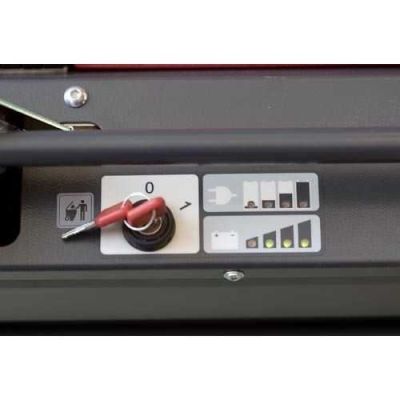 Самоходная подметальная машина Cleanfix KS 650 IBC