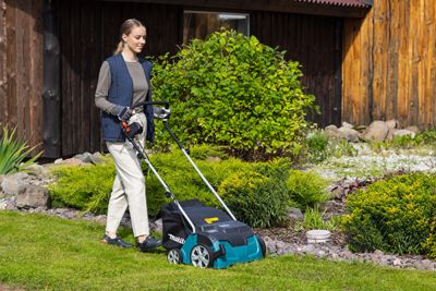 Скарификатор электрический Makita UV3200 1300 Вт, 32 см, 30 л