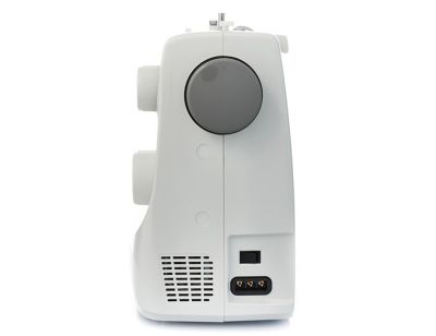 Электромеханическая швейная машина CHAYKA NEW WAVE 750