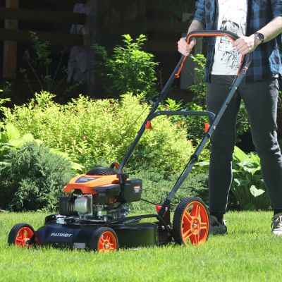 Газонокосилка бензиновая PATRIOT PT 51M