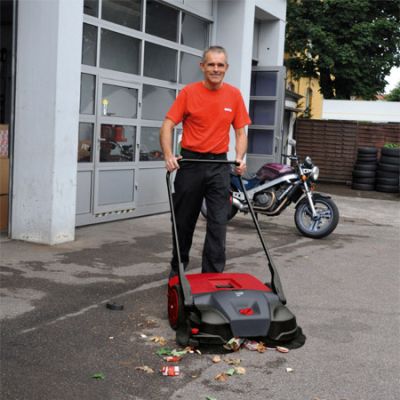 Ручная подметальная машина Starmix Haaga 477 PROFI