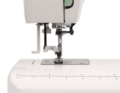 Электромеханическая швейная машина Janome SE 7522