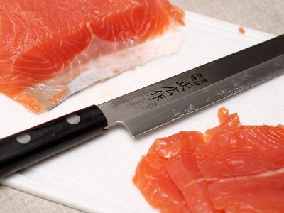 Нож для суши и сасими традиционный MASAHIRO 24 см