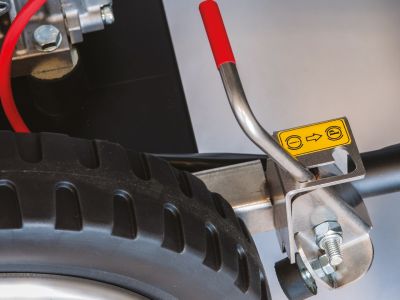 Мойка высокого давления без подогрева воды с бензиновым двигателем MAGNUM 330/23-4S