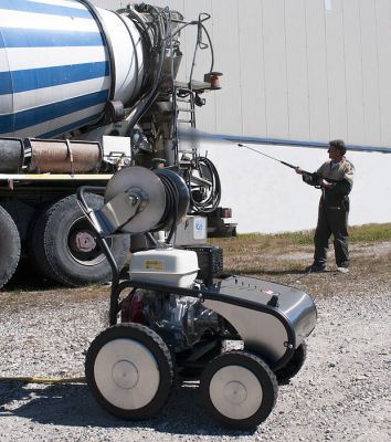 Мойка высокого давления без подогрева воды с бензиновым двигателем MAGNUM 330/23-4S