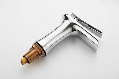 СМЕСИТЕЛЬ ДЛЯ УМЫВАЛЬНИКА LEDEME L1055-23, КАСКАДНЫЙ