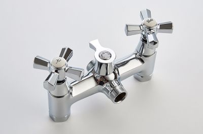 СМЕСИТЕЛЬ ДЛЯ ВАННЫ LEDEME L3190 КОРОТКИЙ ИЗЛИВ