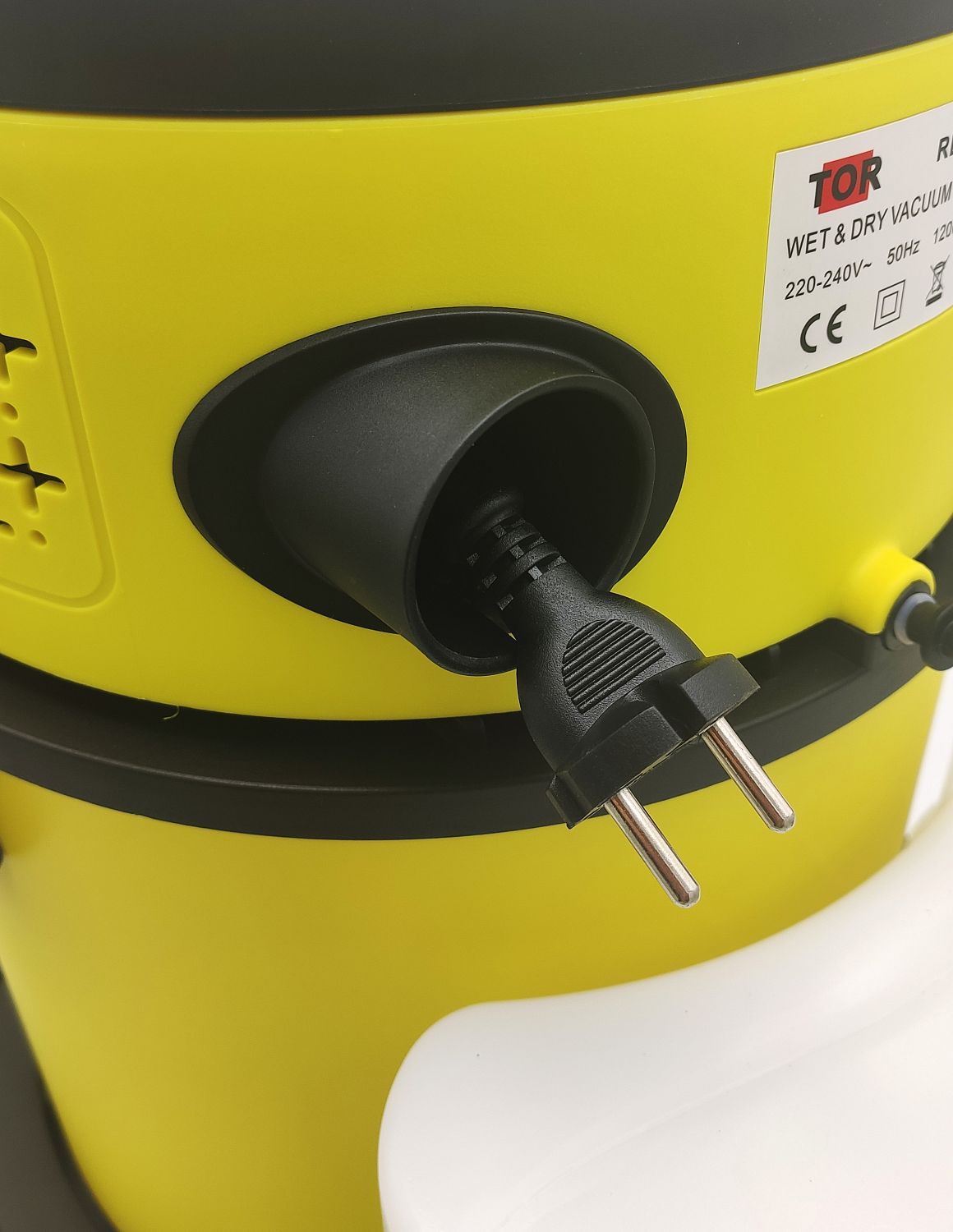 Моющий пылесос TOR RL 208