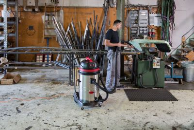 Профессиональный пылесос для сухой и влажной уборки LSU135