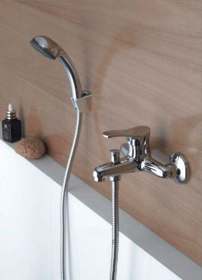 СМЕСИТЕЛЬ ДЛЯ ВАННОЙ И ДУША LEDEME L3014, КОРОТКИЙ ИЗЛИВ