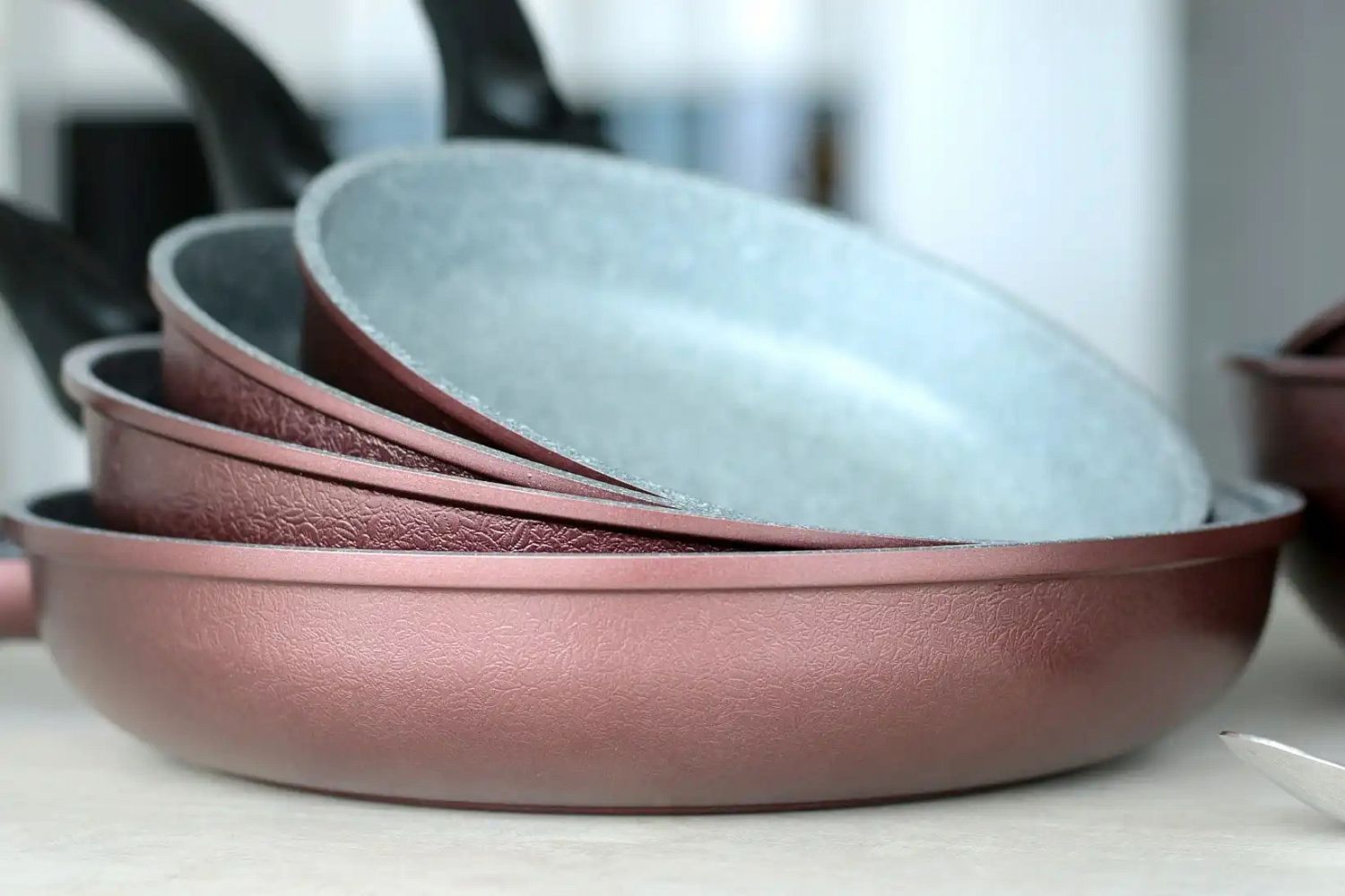 Сковорода Gochu Ecoramic 22 см с каменным покрытием для всех видов плит без крышки