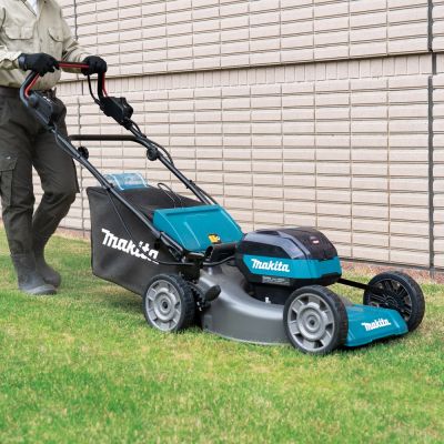 Газонокосилка аккумуляторная Makita LM002GT201 XGT 40v MAX, 1900 Вт, 53 см, 70 л, 1,5-5 км/ч, 4в1, (2xBL4050F; DC40RC)