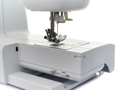 Компьютерная швейная машина CHAYKA NEW WAVE 877