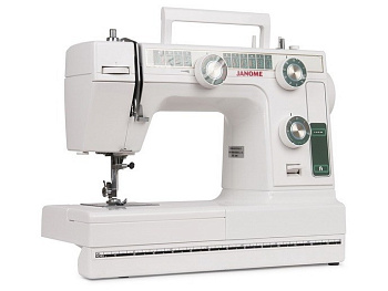 Компьютерная швейная машина Janome HD6130