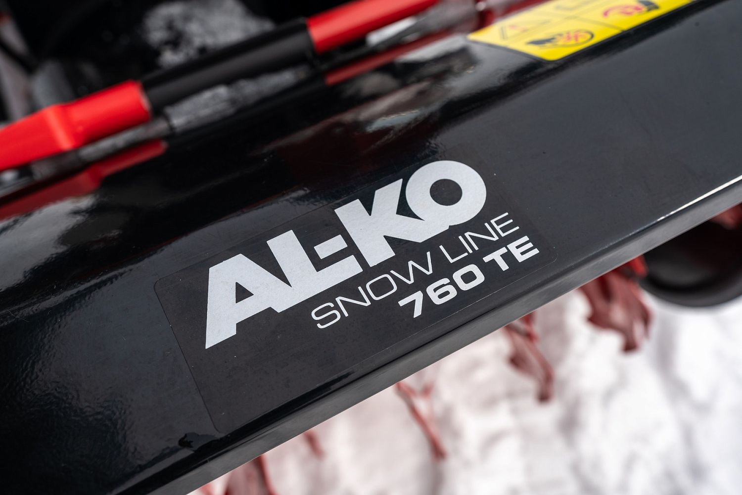 Снегоуборщик бензиновый AL-KO SnowLine 760TE 