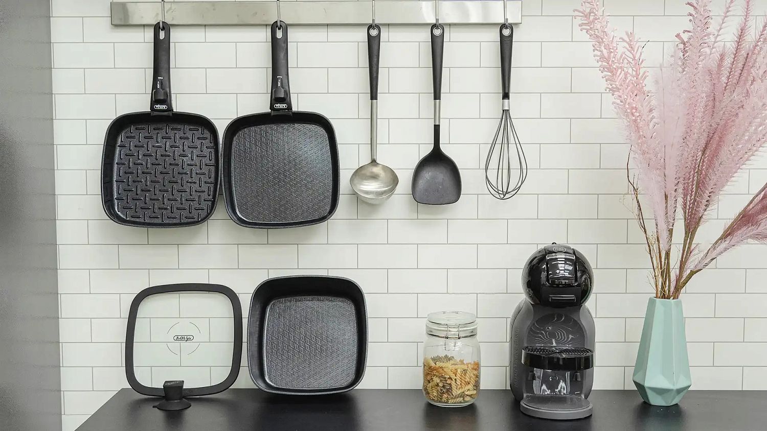 Набор посуды BoOhgle (чёрный) 5 в 1 со съемной ручкой c антипригарным керамическим покрытием