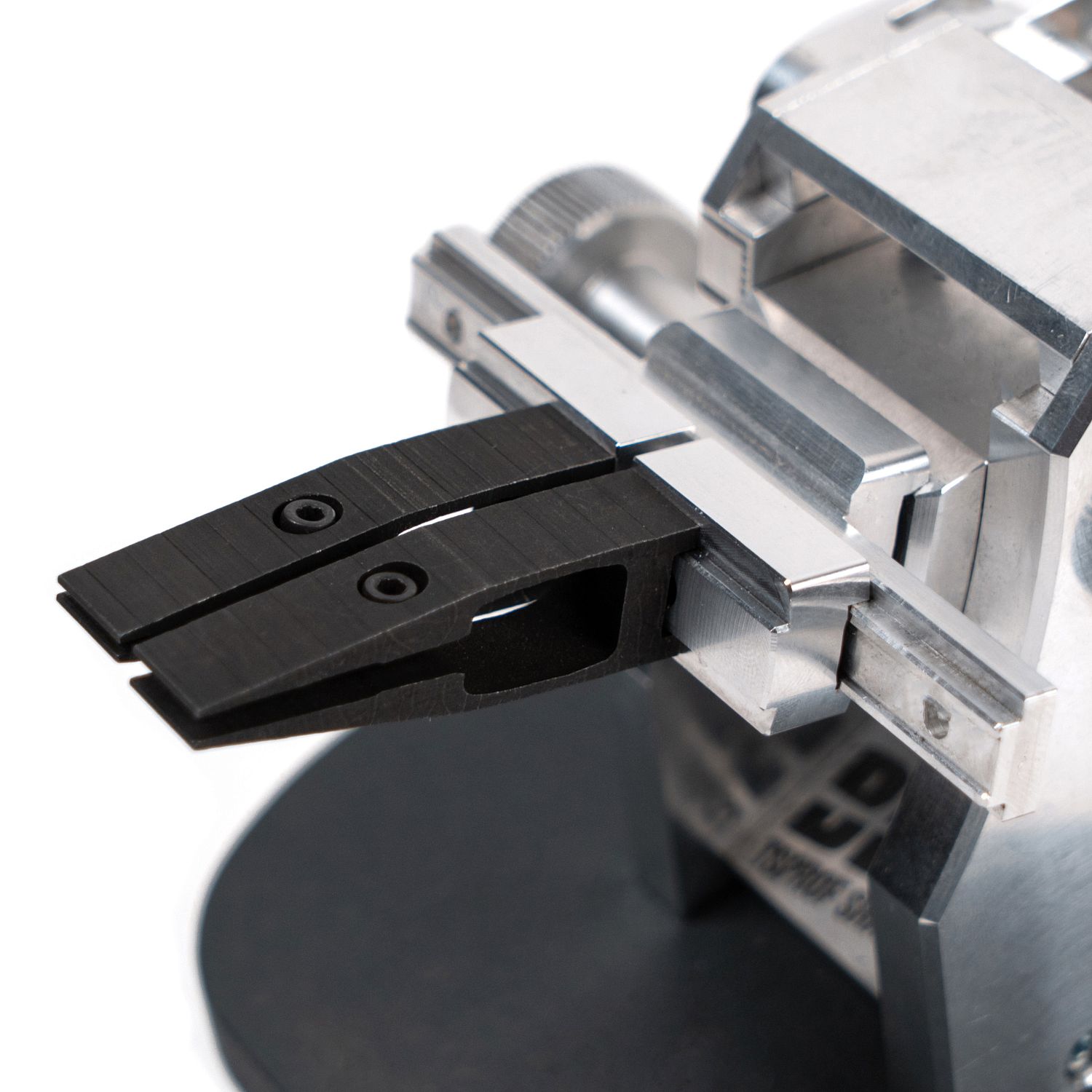 L-адаптер для зажимов TSPROF Blitz Pro