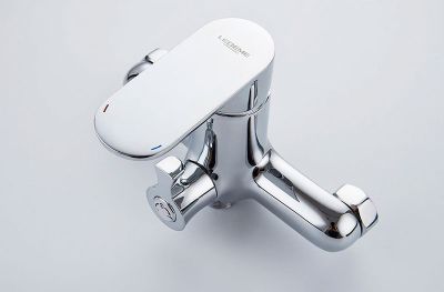 СМЕСИТЕЛЬ ДЛЯ ВАННЫ LEDEME L2210