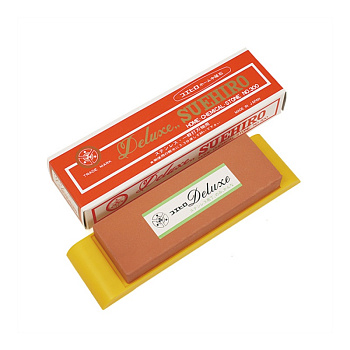 Точильный камень Suehiro #320 на подставке 150х50х20 мм