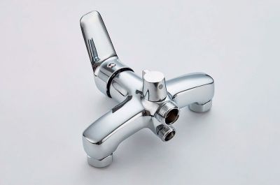 СМЕСИТЕЛЬ ДЛЯ ВАННЫ LEDEME L2251, ИЗЛИВ 400ММ