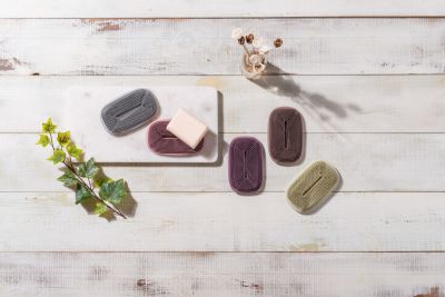 Силиконовая мыльница с щеткой KF Pastel