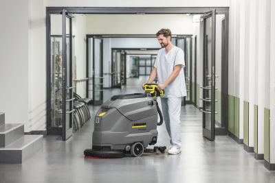 Поломоечная машина Karcher BD 50/50 C Bp Classic (балка включена)