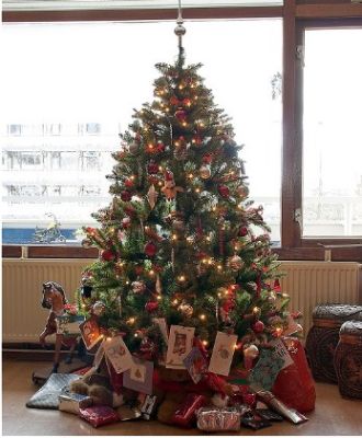 Елка искусственная Royal Christmas Washington Premium PVC 240см