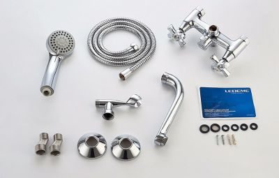 СМЕСИТЕЛЬ ДЛЯ ВАННЫ LEDEME L3190 КОРОТКИЙ ИЗЛИВ