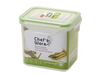 Пластиковый контейнер с замками BPA FREE IS-013 900 мл