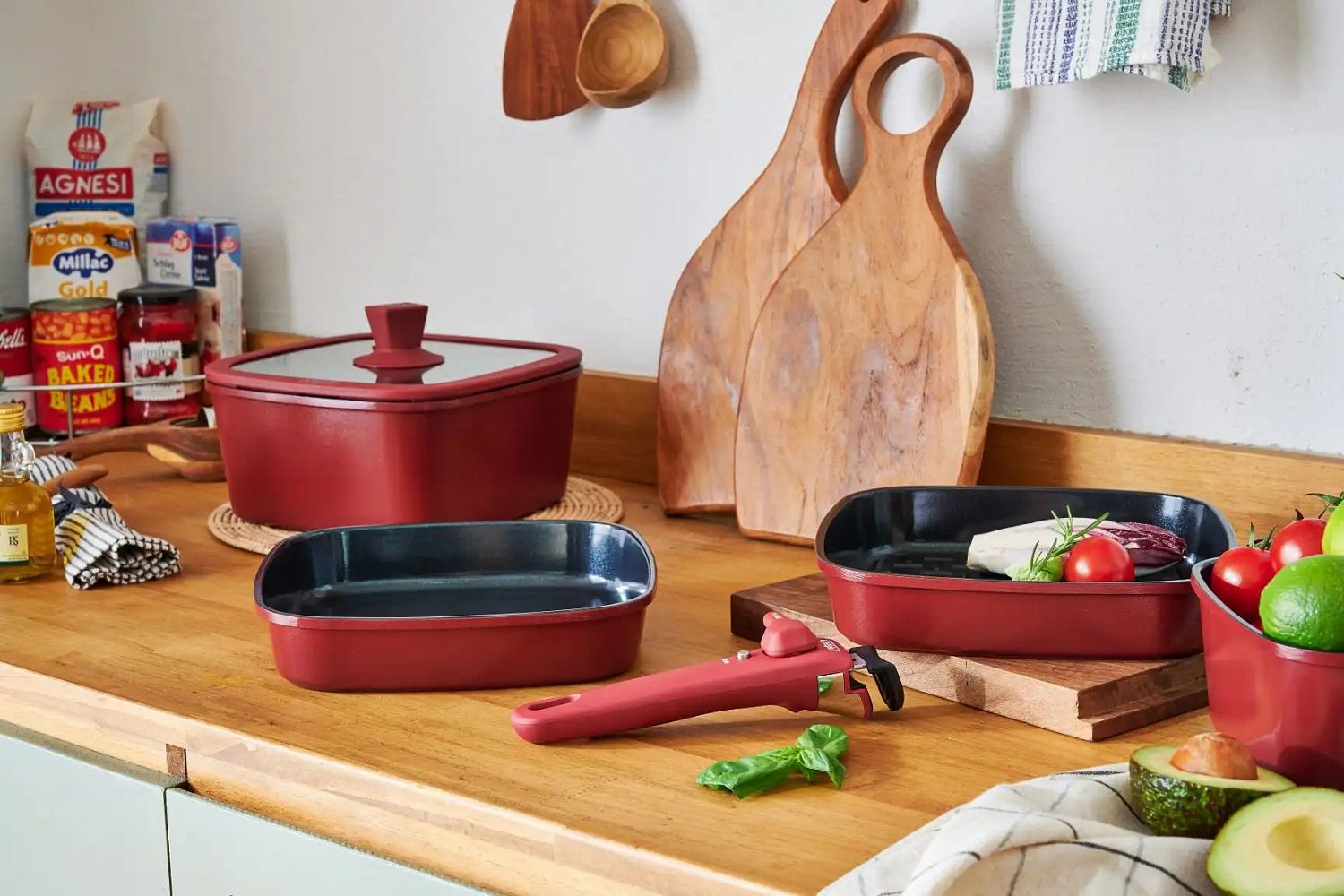 Набор посуды BoOhgle (бордовый) 5 в 1 со съемной ручкой c антипригарным керамическим покрытием