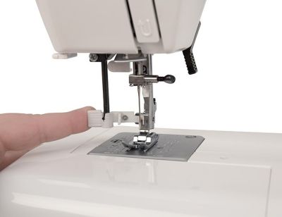 Электромеханическая швейная машина Elna 1150