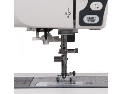 Швейно-вышивальная машина Janome Memory Craft 9900 (MC 9900)